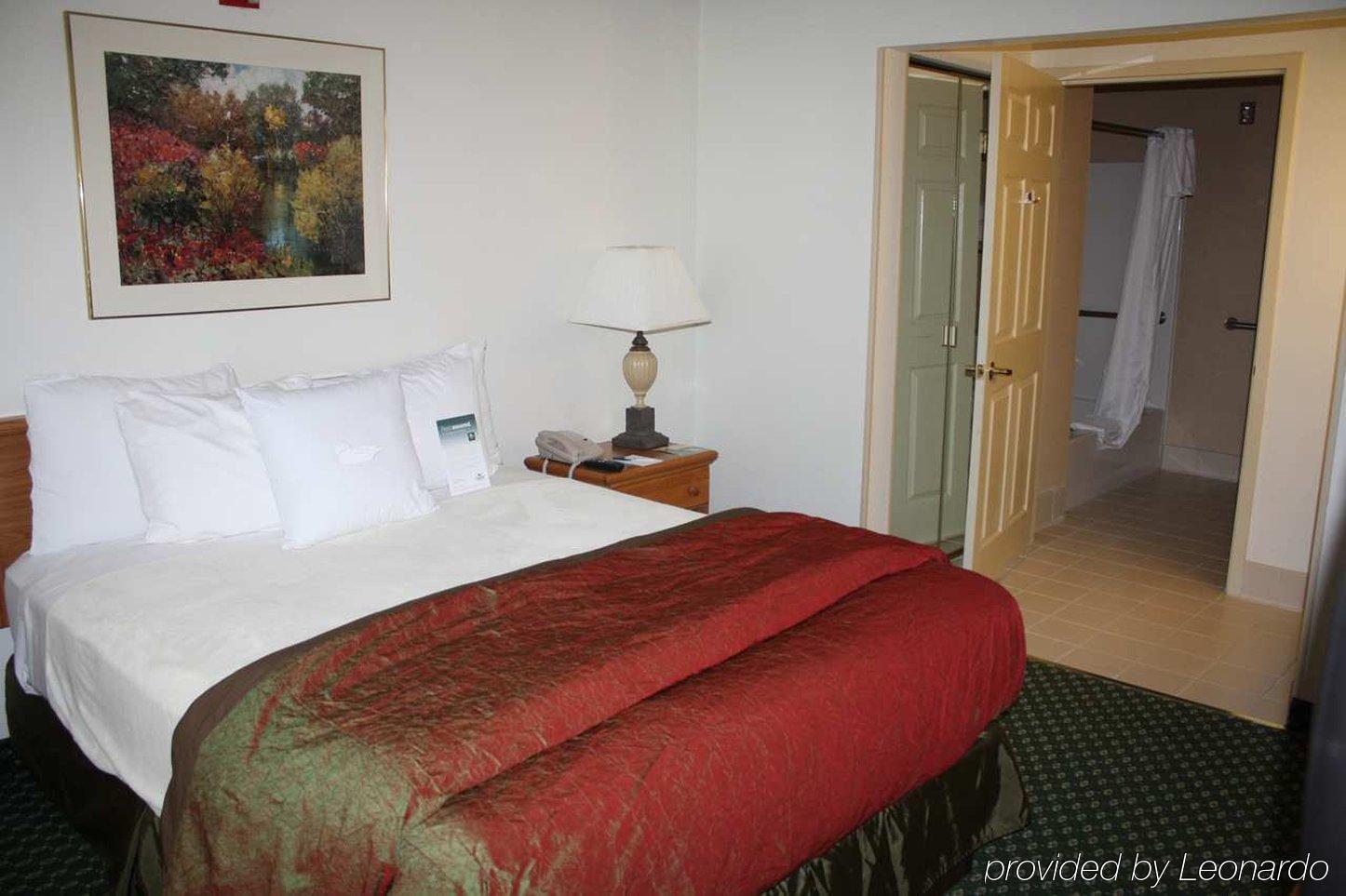 Homewood Suites By Hilton Dallas-Park Central Area Chambre photo